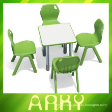 Splicing type plastic student table for children